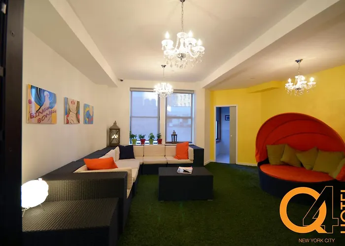 Q4 Hotel And Hostel