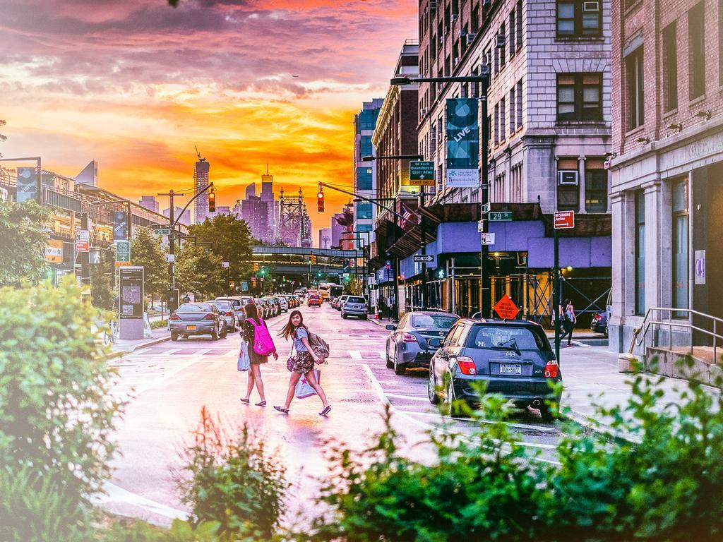 Ostello Q4 And New York